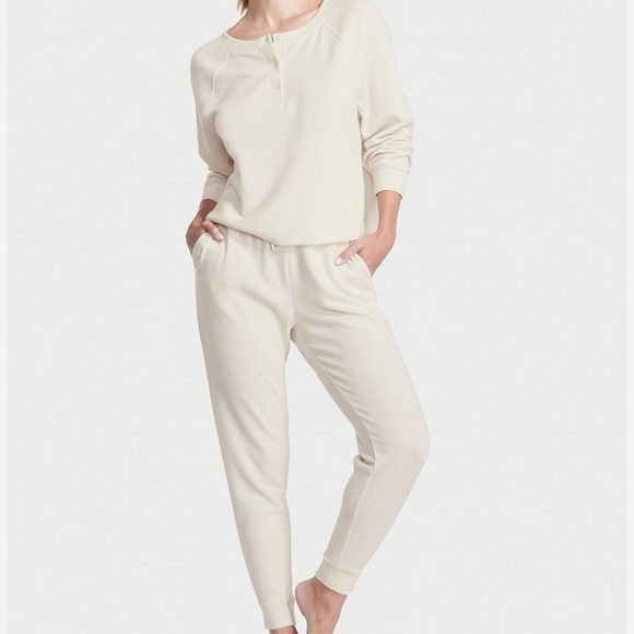Victoria's Secret Intimates & Sleepwear Victorias Secret Waffle Thermal Henley Jogger